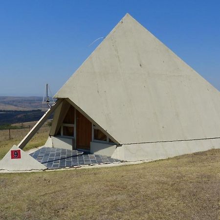 Pyramids Motel Van Reenen Eksteriør bilde