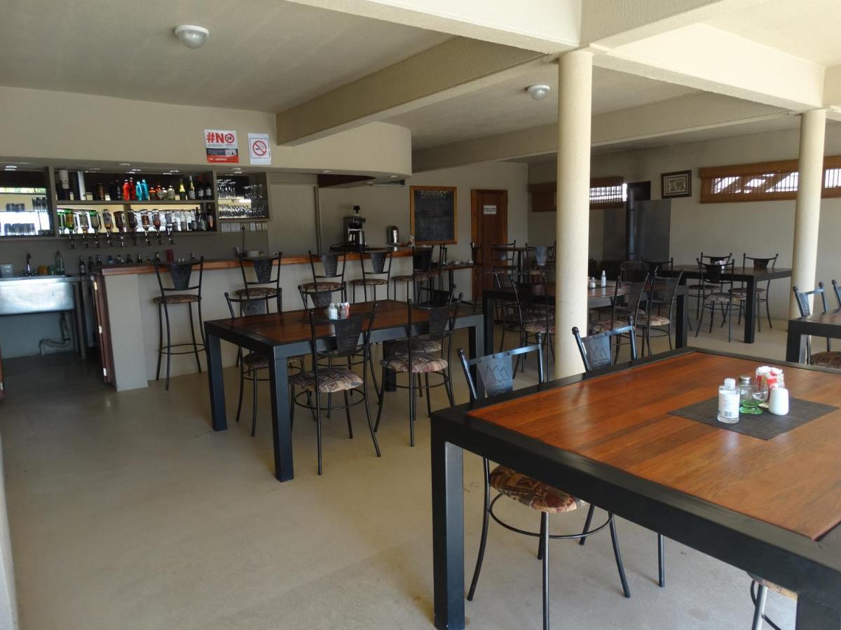 Pyramids Motel Van Reenen Eksteriør bilde