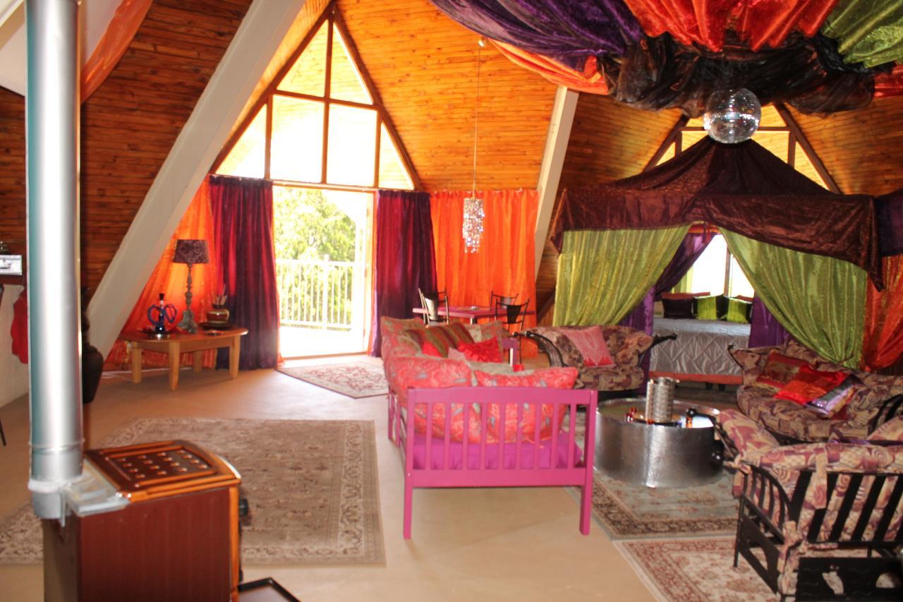 Pyramids Motel Van Reenen Eksteriør bilde