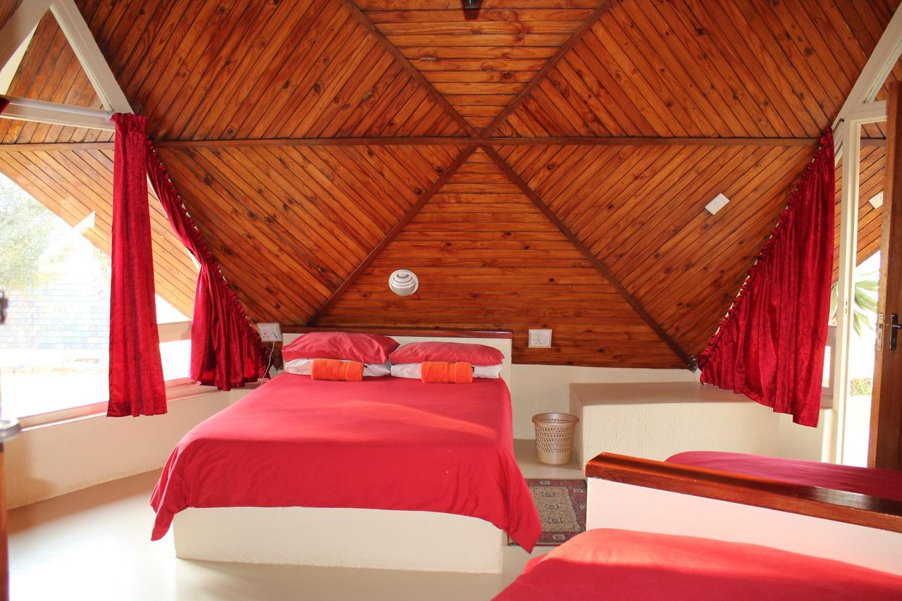 Pyramids Motel Van Reenen Eksteriør bilde