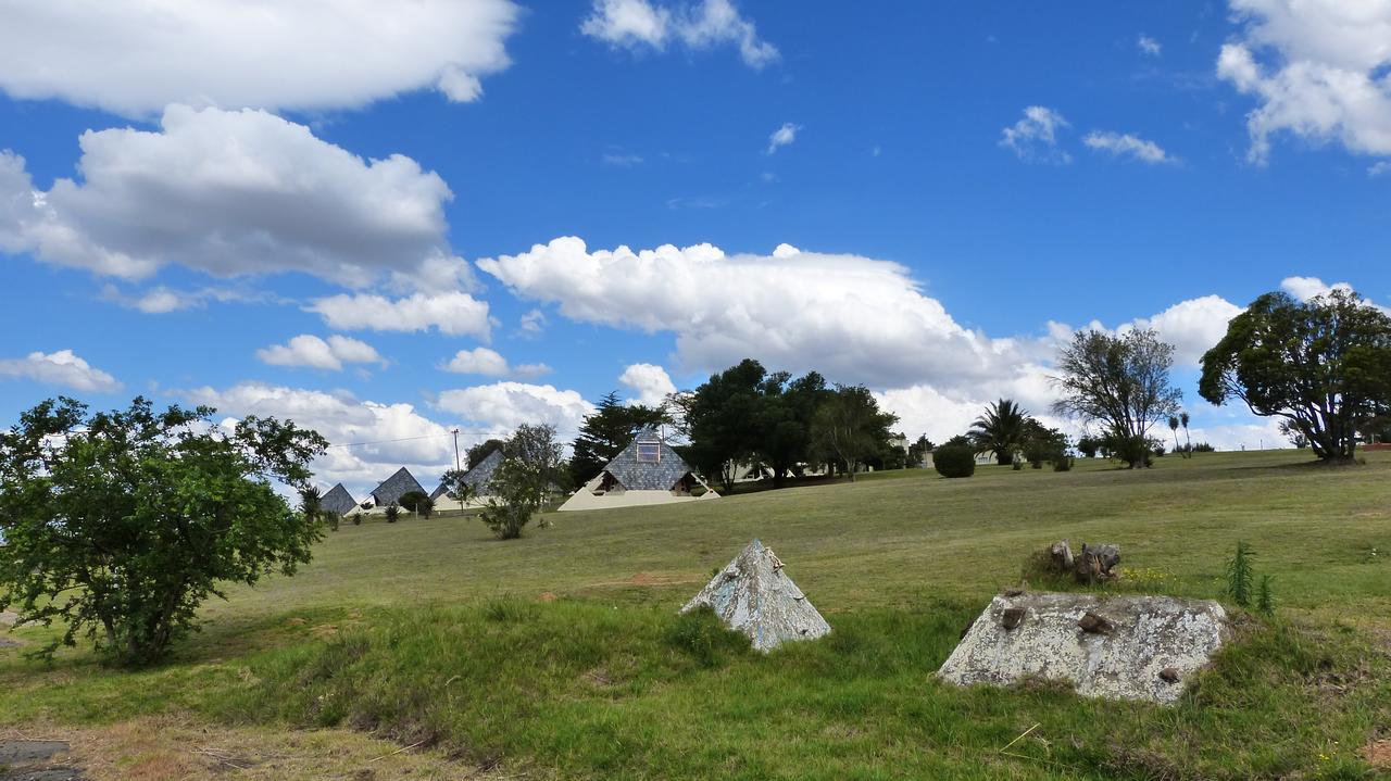 Pyramids Motel Van Reenen Eksteriør bilde