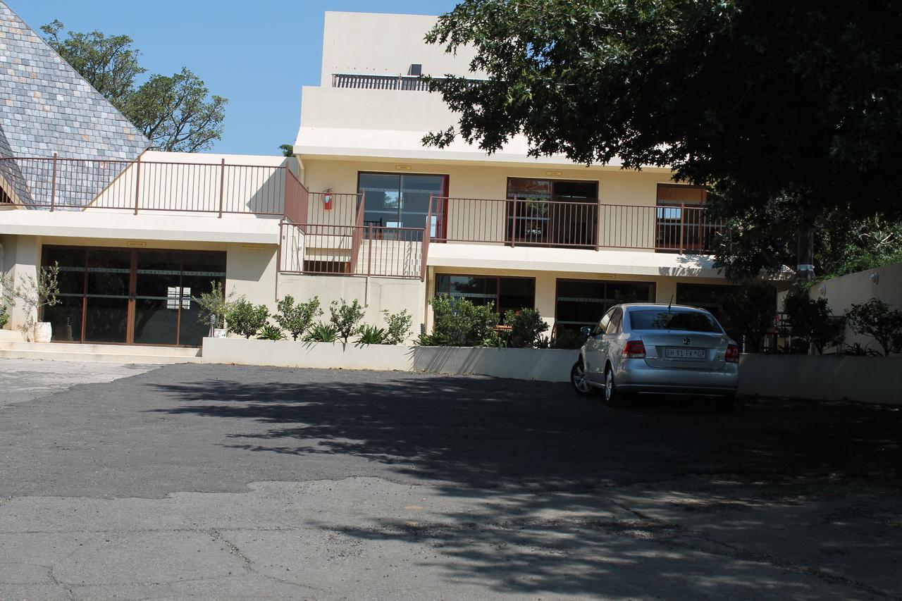 Pyramids Motel Van Reenen Eksteriør bilde