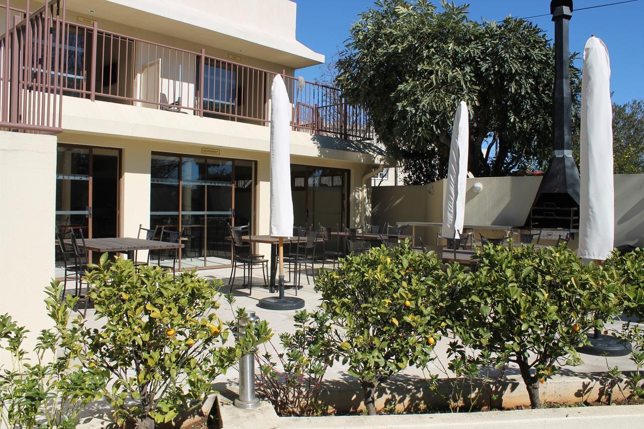 Pyramids Motel Van Reenen Eksteriør bilde