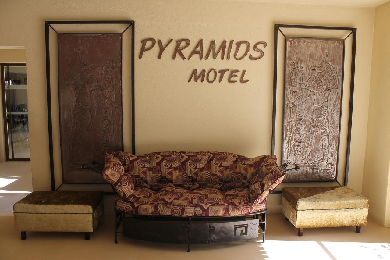 Pyramids Motel Van Reenen Eksteriør bilde