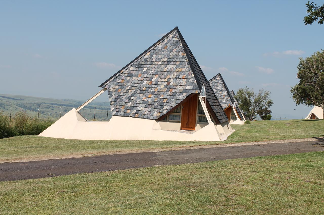 Pyramids Motel Van Reenen Eksteriør bilde